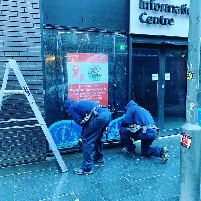 Replacing glazing on a shop front